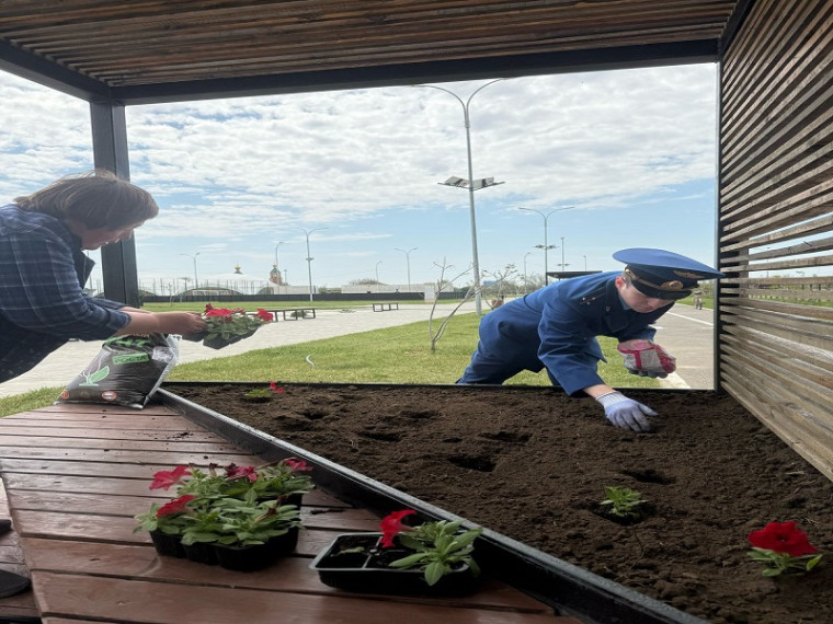 Северо-Каспийской межрайонной природоохранной прокуратурой принято участие в международной акции «Сад памяти», приуроченной к празднованию 80-й годовщины Победы в Великой Отечественной войне.. Северо-Каспийской межрайонной природоохранной прокуратурой принято участие в международной акции «Сад памяти», приуроченной к празднованию 80-й годовщины Победы в Великой Отечественной войне..